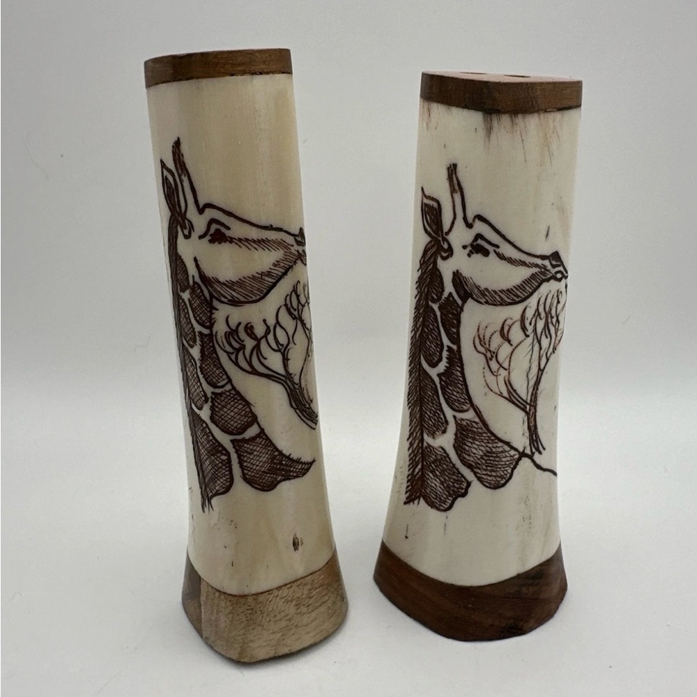 African Handmade Bone & Wood Etched Giraffe Salt Pepper Shakers
